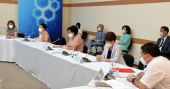 Президент Кыргызстана встретился со специалистами сферы здравоохранения