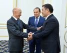 Президент Садыр Жапаров встретился со старейшинами Организации тюркских государств