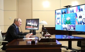 Владимир Путин провел совещание с членами Совета Безопасности