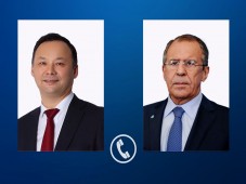 Главы МИД России и Кыргызстана провели телефонный разговор