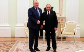 Александр Лукашенко и Владимир Путин провели телефонный разговор
