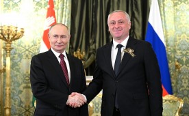 Владимир Путин встретился с коллегой из Абхазии